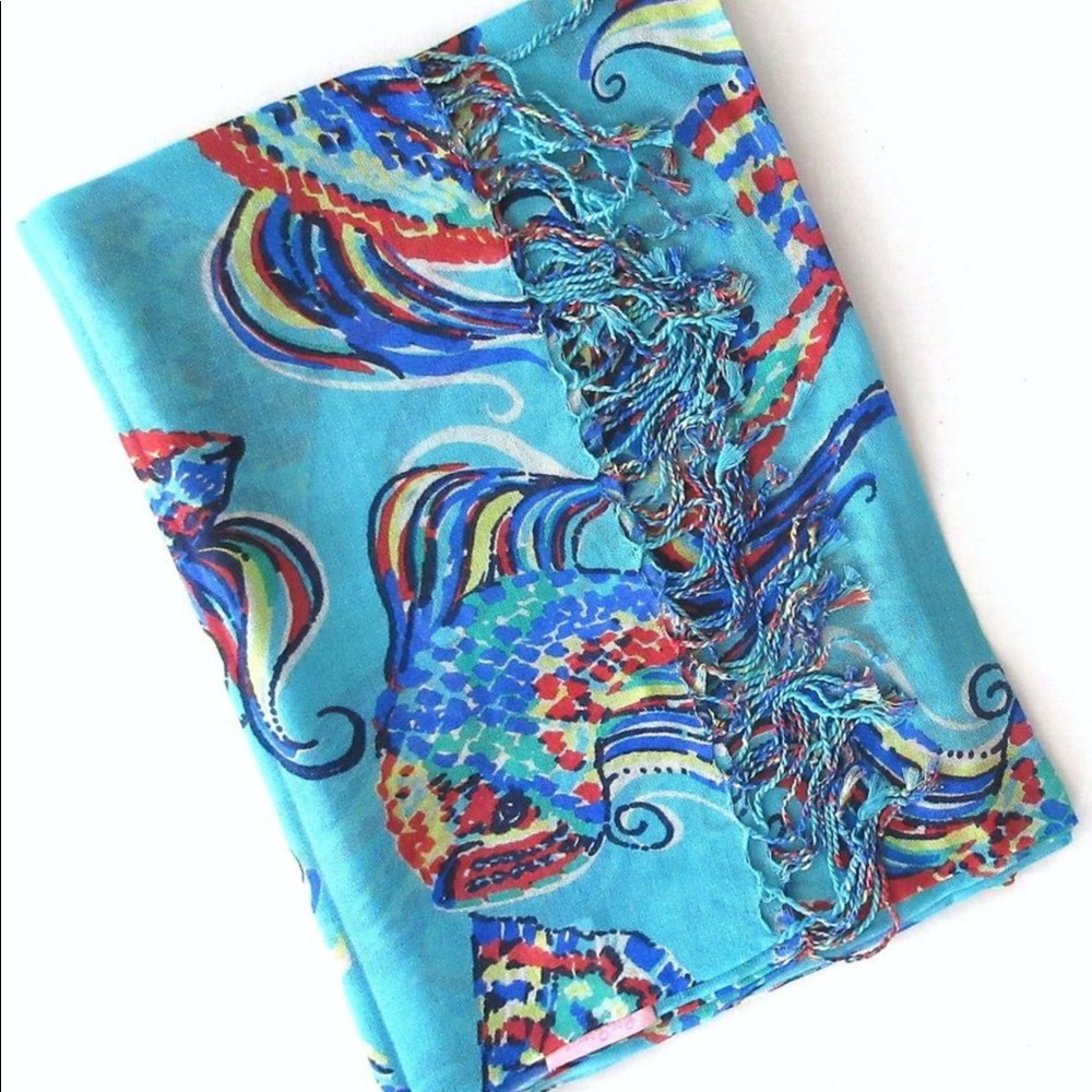 Murfee  scarf she got sole